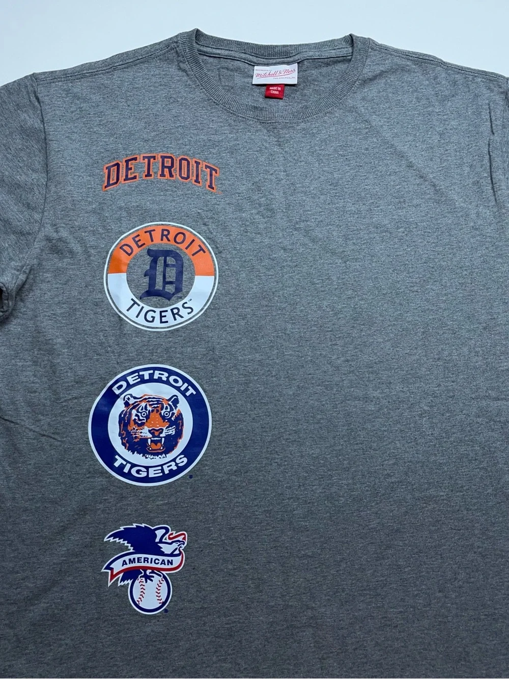 Mitchell & Ness Detroit Tigers 1984 World Series Champions T Shirt Mens Large - Picture 3 of 15